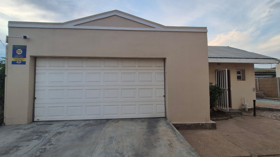 4 Bedroom Property for Sale in Worcester Western Cape